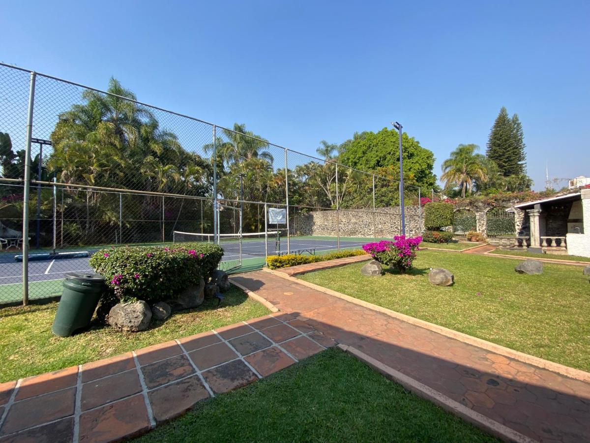 Bed & Tennis - Vista Hermosa Cuernavaca Zewnętrze zdjęcie